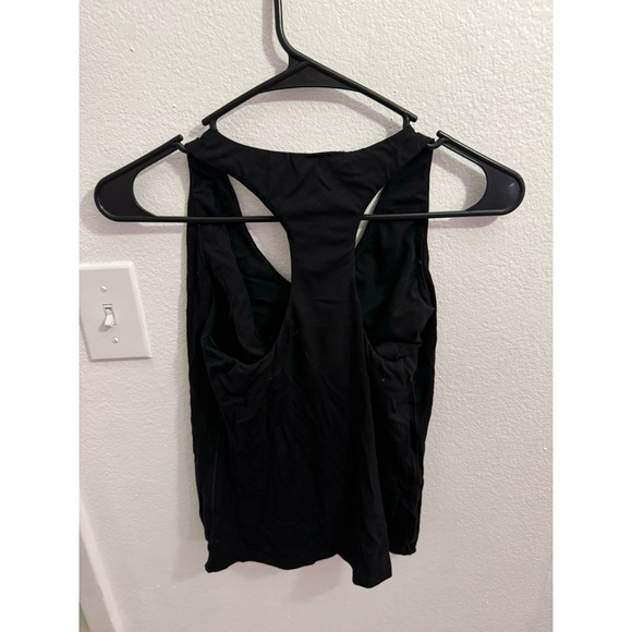 Aerie active tank - Picture 3 of 3